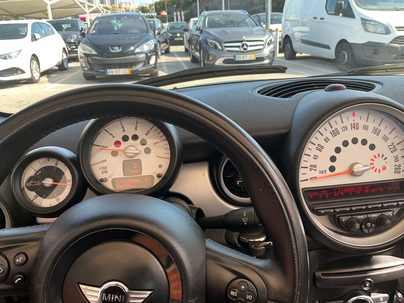 MINI Cabrio Cooper D — zdjęcie 13
