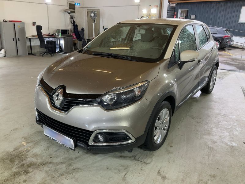 Renault Captur 1.2 TCe Dynamique — zdjęcie 1