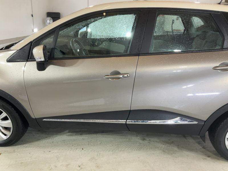 Renault Captur 1.2 TCe Dynamique — zdjęcie 4
