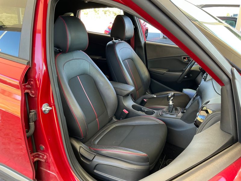 Hyundai Kona 1.0 TGDI Premium 2WD — zdjęcie 11