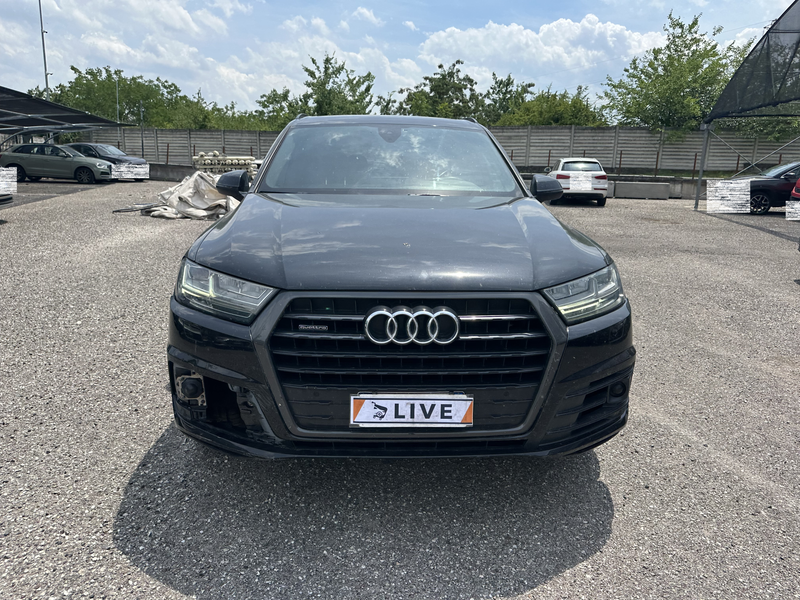Audi Q7 50 TDI quattro — zdjęcie 7