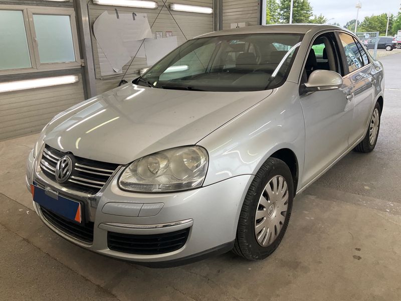 Volkswagen Jetta 1.6 Comfortline