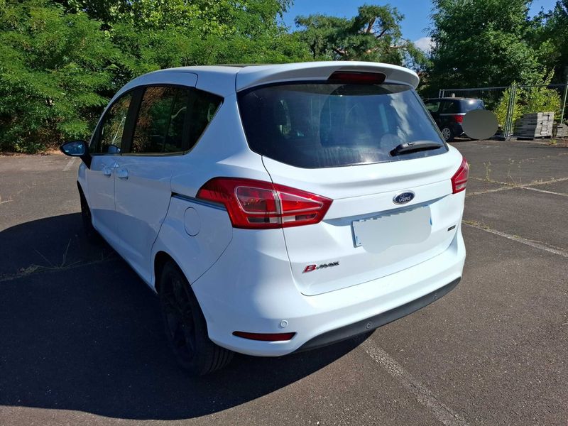 Ford B-Max 1.0 EcoBoost Titanium — zdjęcie 3