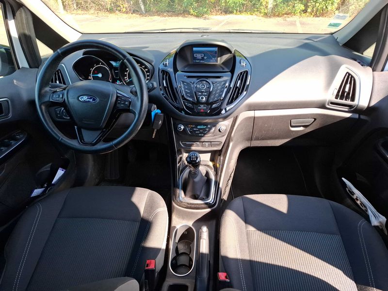 Ford B-Max 1.0 EcoBoost Titanium — zdjęcie 11