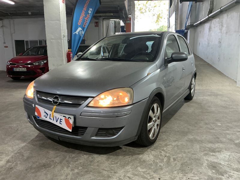 Opel Corsa 1.3 CDTI Silverline 2006 – снимка 1