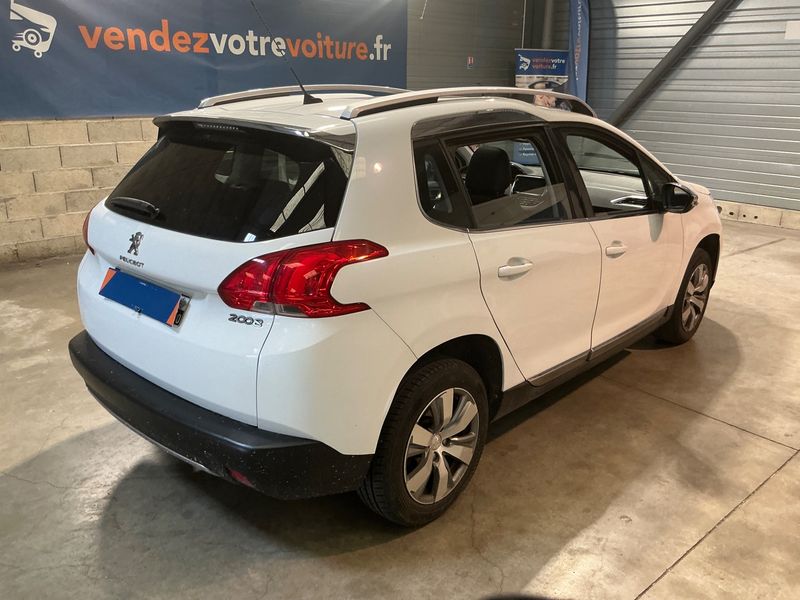 Peugeot 2008 1.2 VTi Allure — zdjęcie 2