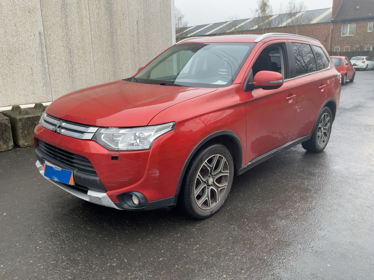Mitsubishi Outlander 2015