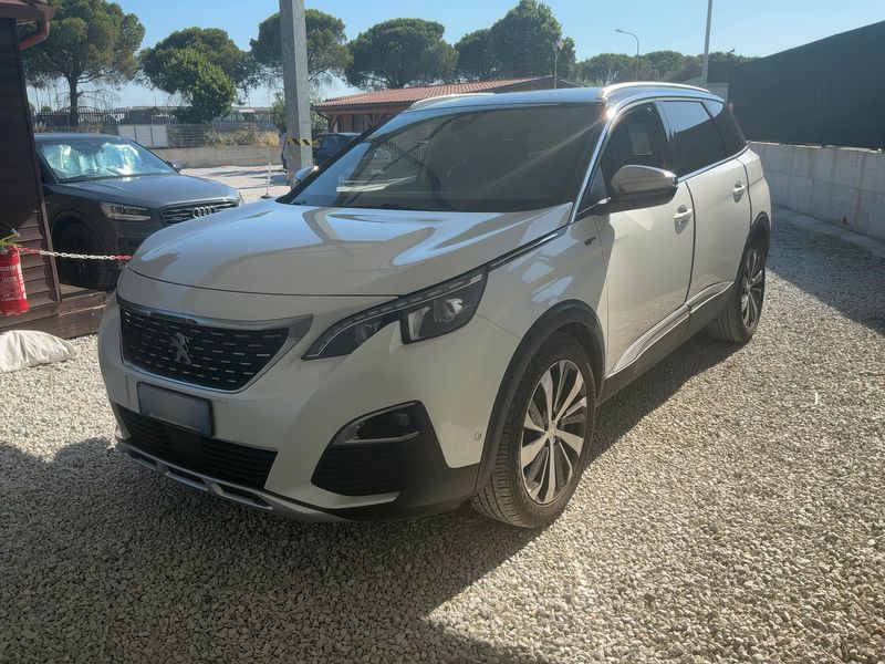 2017 Peugeot 5008