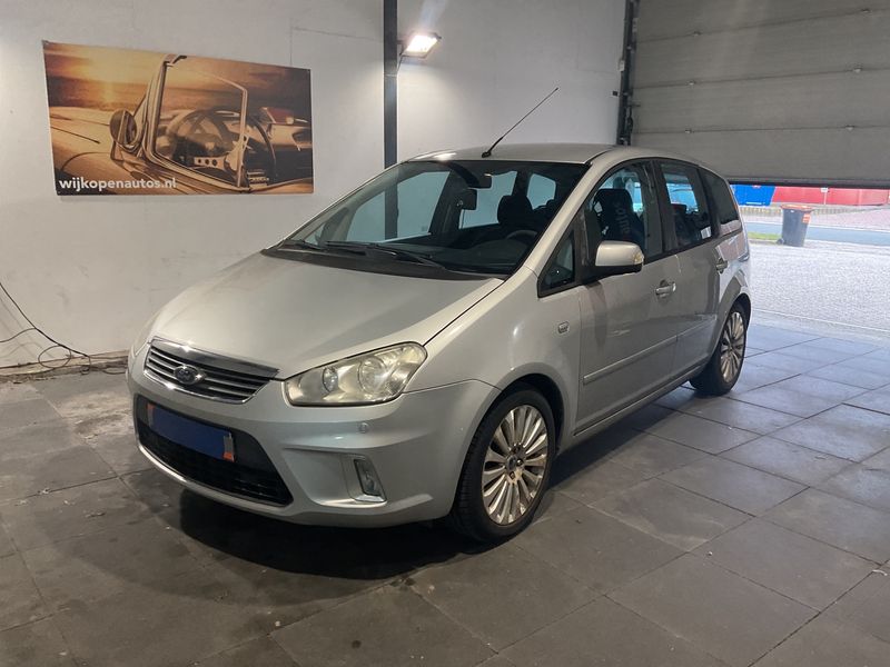 Ford C-Max 1.8 Titanium — zdjęcie 1