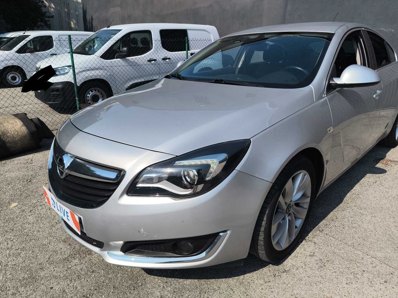Opel Insignia 1.6 CDTI DPF Excellence — zdjęcie 2