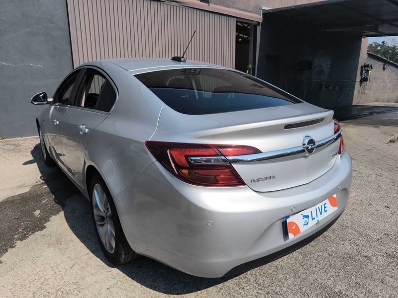 Opel Insignia 1.6 CDTI DPF Excellence — zdjęcie 3