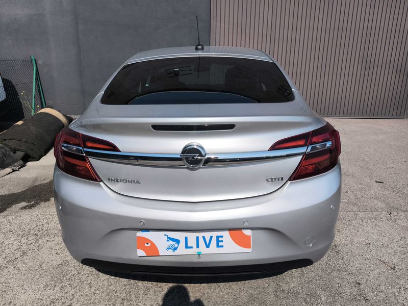 Opel Insignia 1.6 CDTI DPF Excellence — zdjęcie 4