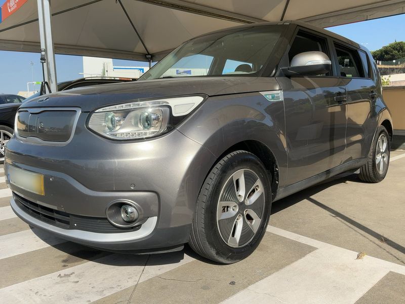 Kia Soul electric drive 81 kW EV — zdjęcie 2