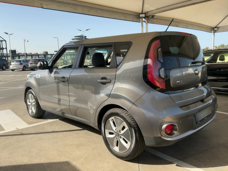 Kia Soul electric drive 81 kW EV — zdjęcie 3