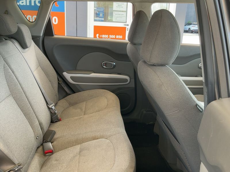 Kia Soul electric drive 81 kW EV — zdjęcie 14