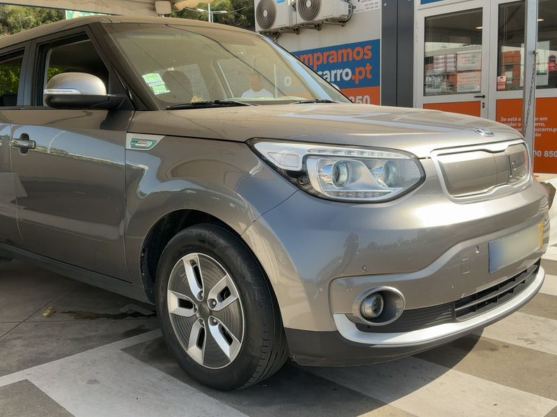 Kia Soul electric drive 81 kW EV — zdjęcie 8
