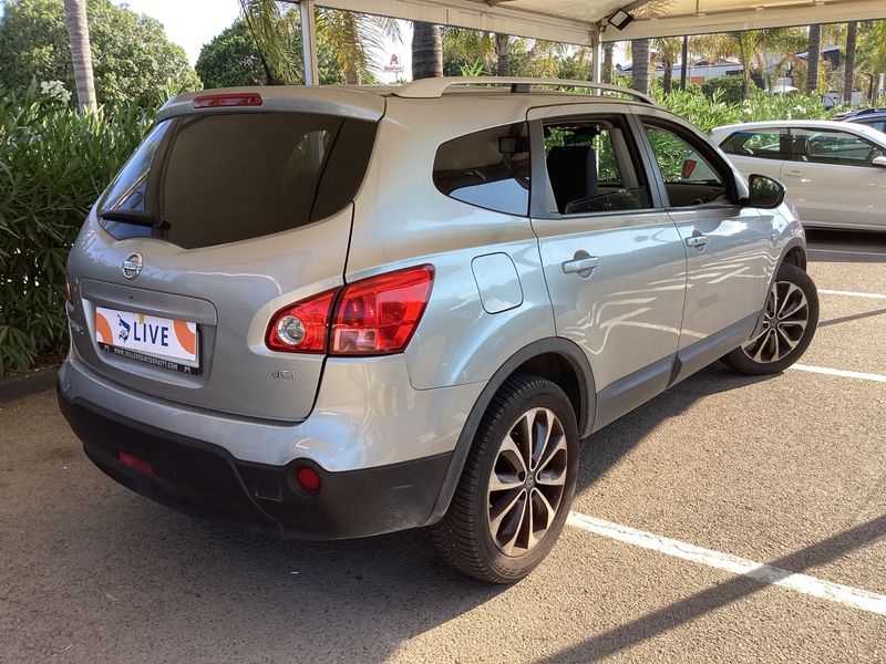 Nissan Qashqai+2 1.5 dCi Tekna — zdjęcie 2
