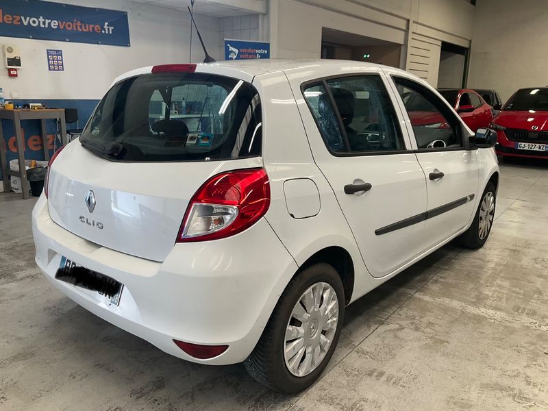Renault Clio 1.2 Collection Alizé — zdjęcie 2