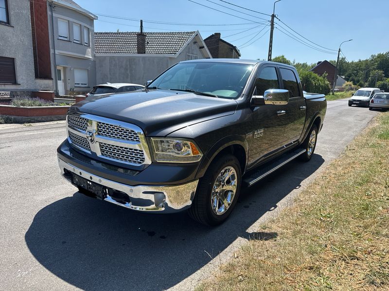 Dodge Ram 1500 5.7 V8 4x4 — zdjęcie 22