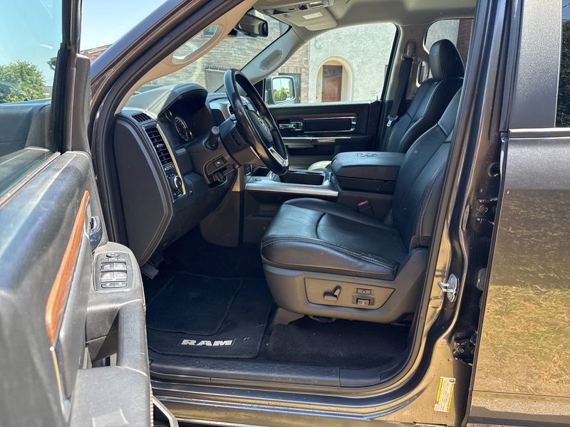 Dodge Ram 1500 5.7 V8 4x4 — zdjęcie 20