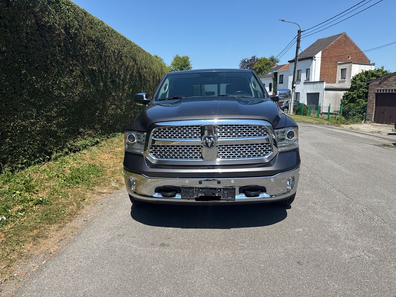 Dodge Ram 1500 5.7 V8 4x4 — zdjęcie 7