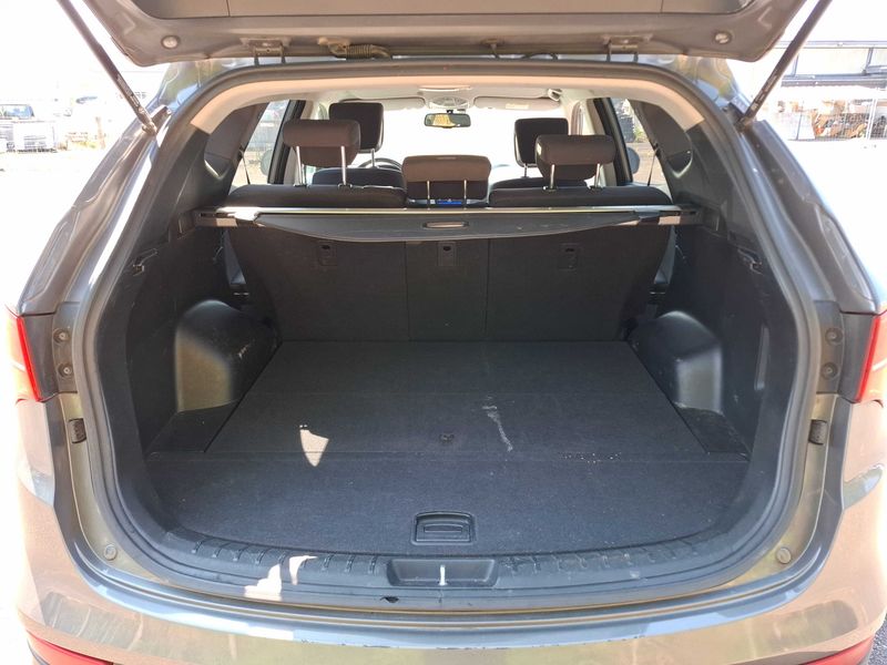 Hyundai Santa Fe 2.2 CRDi Intuitive 2WD — zdjęcie 9