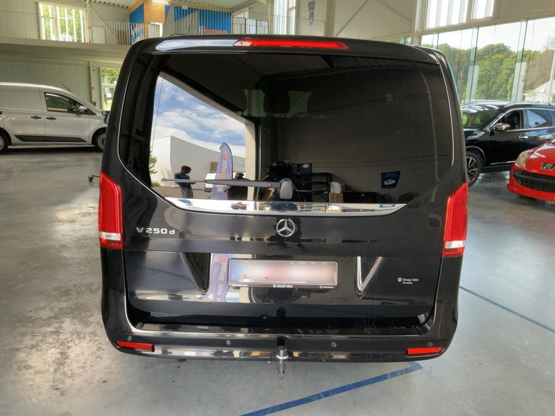 Mercedes-Benz V-Klasse V 250 d AVANTGARDE extralang — zdjęcie 5