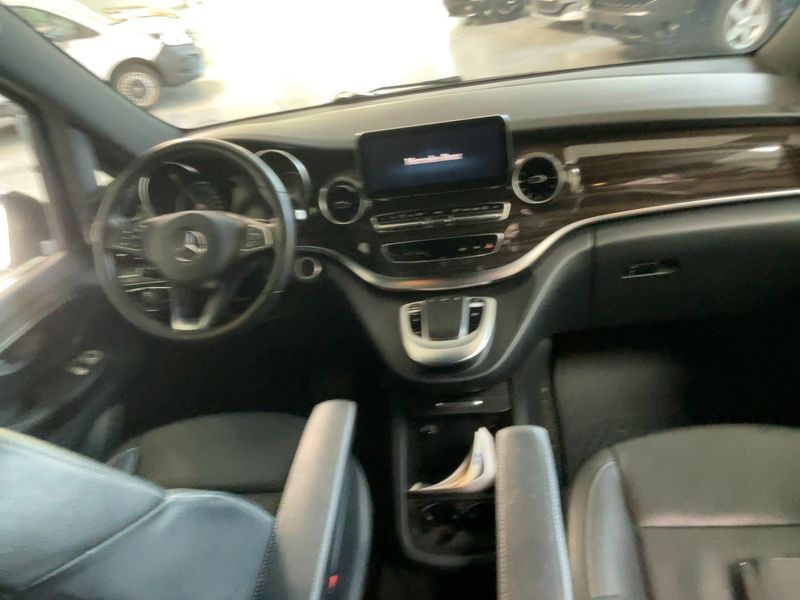 Mercedes-Benz V-Klasse V 250 d AVANTGARDE extralang — zdjęcie 12