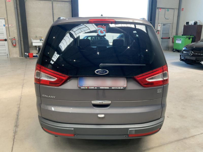 Ford Galaxy 2.0 TDCi Titanium — zdjęcie 5