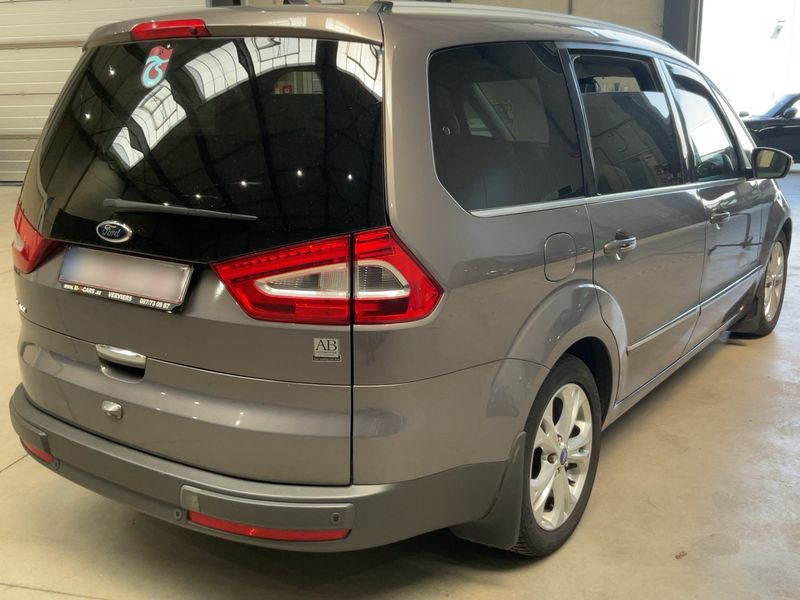 Ford Galaxy 2.0 TDCi Titanium — zdjęcie 6