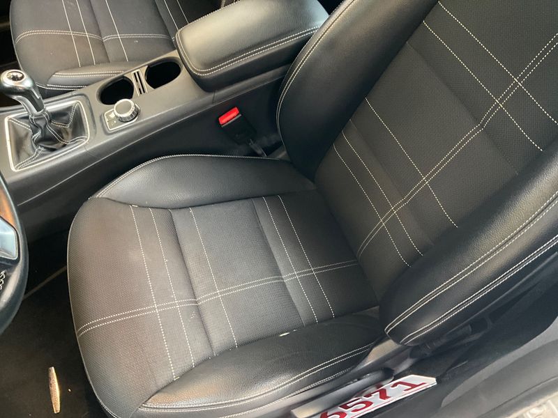 Mercedes-Benz CLA-Klasse CLA 180 Urban 2014 – снимка 32