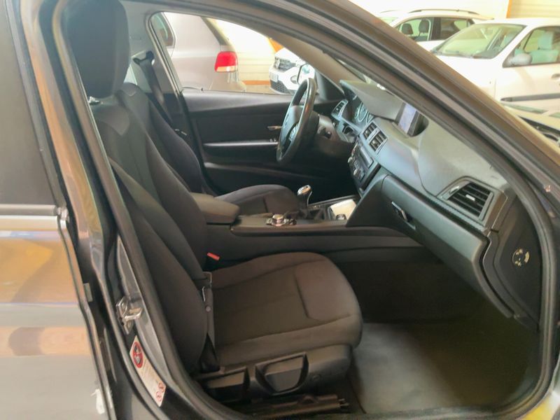 BMW 3er 316d 2013 – снимка 16