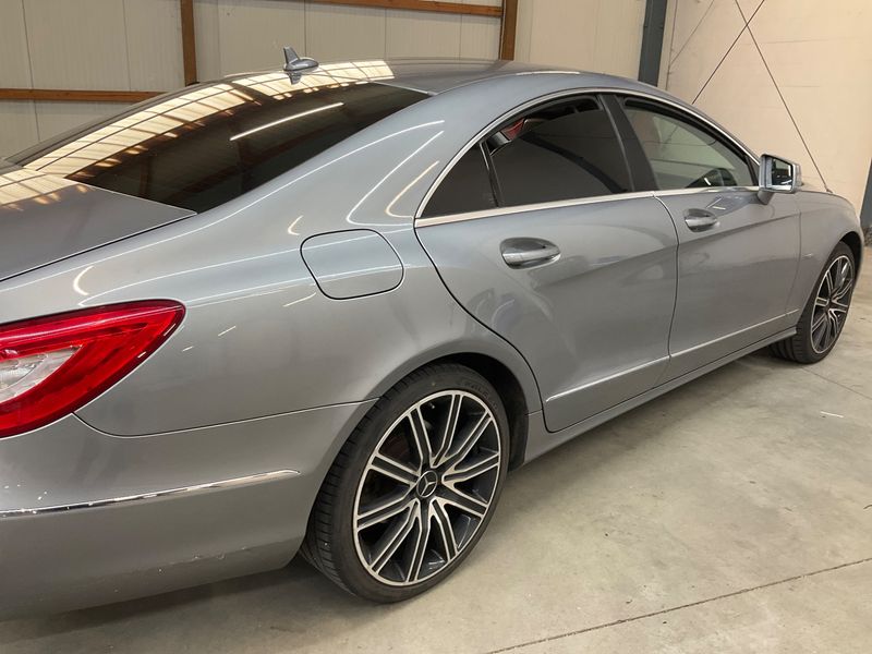 Mercedes-Benz CLS-Klasse CLS 350 d BlueEfficiency — zdjęcie 6