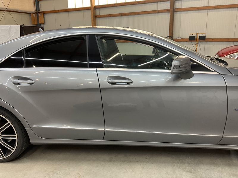 Mercedes-Benz CLS-Klasse CLS 350 d BlueEfficiency — zdjęcie 7