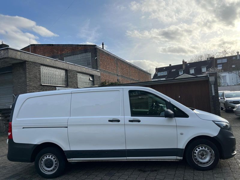 Mercedes-Benz Vito 110 CDI FWD lang — zdjęcie 15