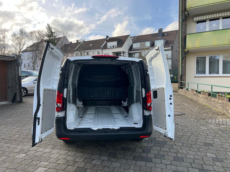 Mercedes-Benz Vito 110 CDI FWD lang — zdjęcie 9