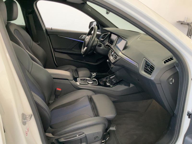 BMW 1er 118i M Sport 2021 – снимка 17