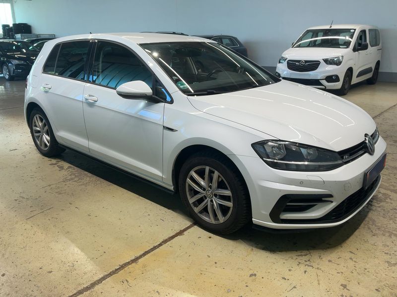 Volkswagen Golf VII 2.0 TDI Comfortline BlueMotion Tech 2018 – снимка 12