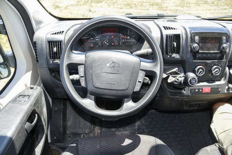 Citroen Jumper 2.2 Blue-HDi 35 L2H2 Komfort Plus — zdjęcie 11