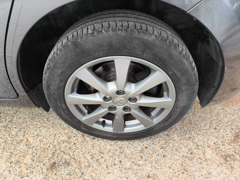 Toyota Verso 1.6 D-4D SkyView Edition — zdjęcie 16