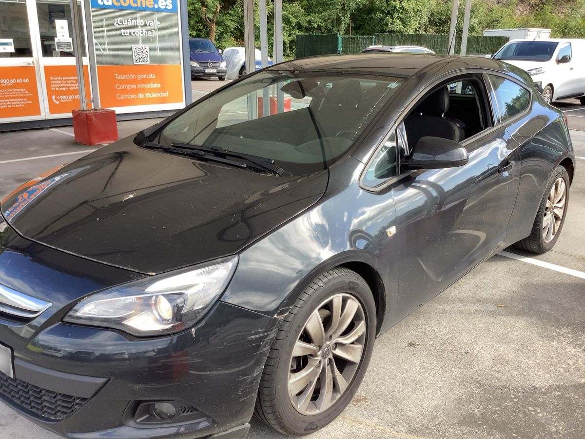 Opel Astra GTC 1.4 Turbo Selective