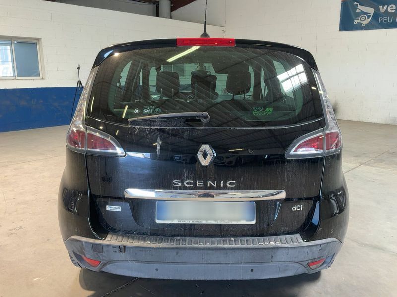 Renault Scenic 1.5 dCi Energy Bose — zdjęcie 5