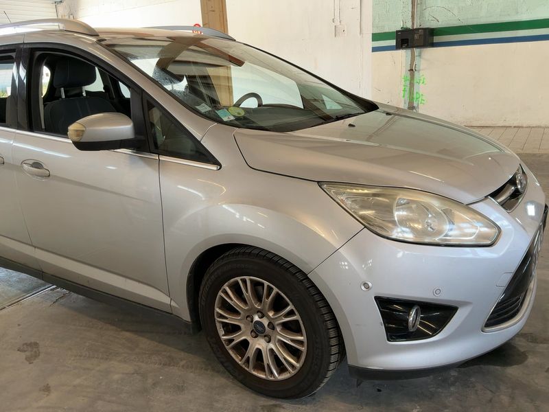 Ford Grand C-Max 1.6 TDCi Titanium — zdjęcie 8