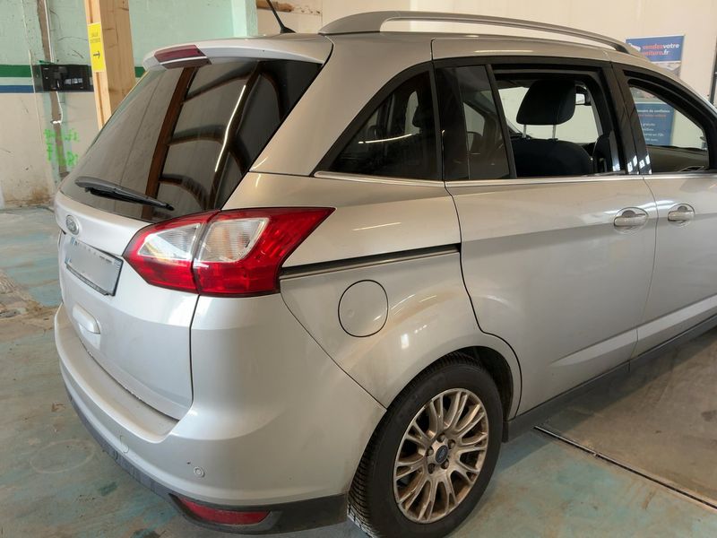 Ford Grand C-Max 1.6 TDCi Titanium — zdjęcie 6