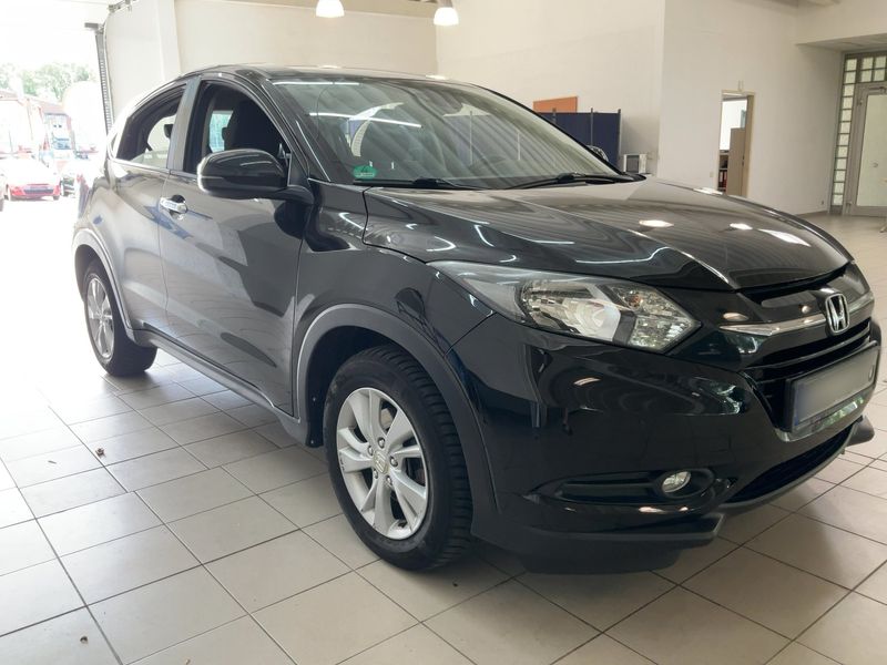 Honda HR-V 1.5 i-VTEC Elegance — zdjęcie 8