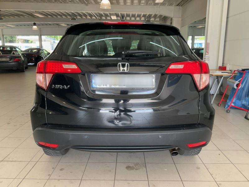 Honda HR-V 1.5 i-VTEC Elegance — zdjęcie 5