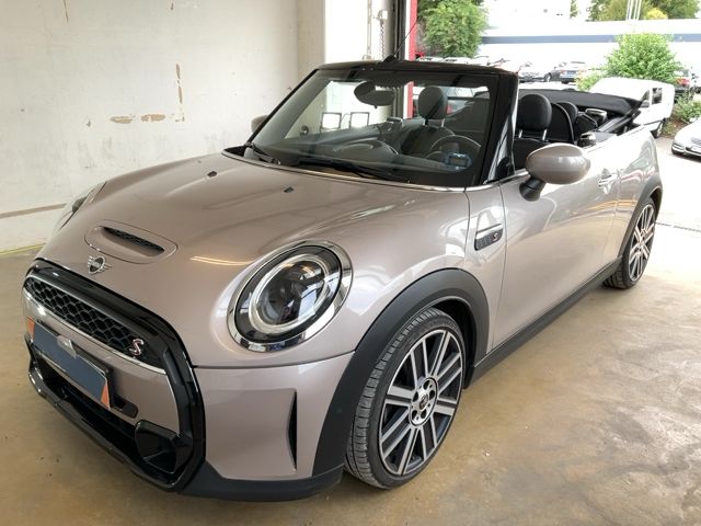 MINI Cabrio Cooper S Yours Trim