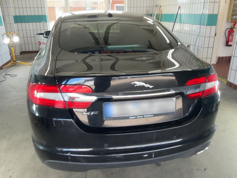 Jaguar XF 2.2 D — zdjęcie 5