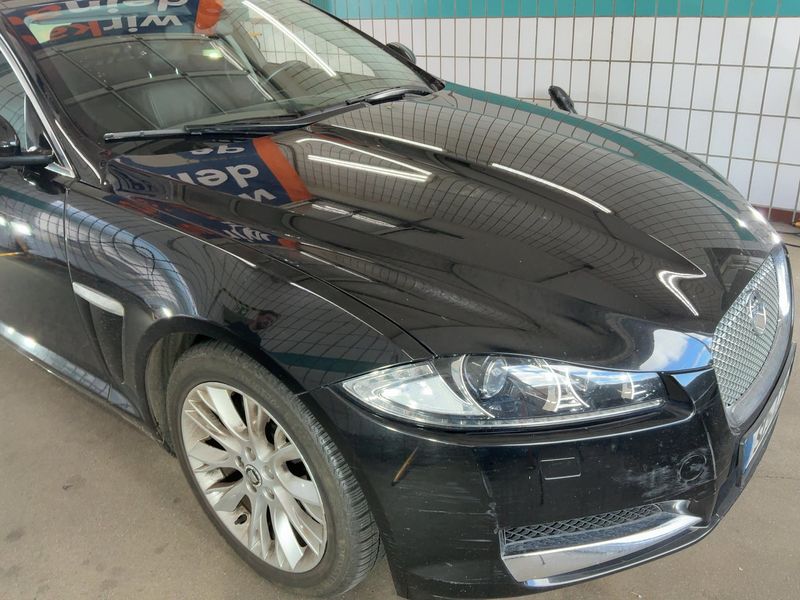 Jaguar XF 2.2 D — zdjęcie 8