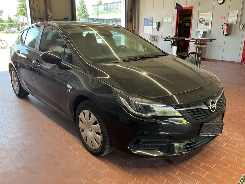 Opel Astra 1.5 CDTI Edition Start/Stop 2020 – снимка 12